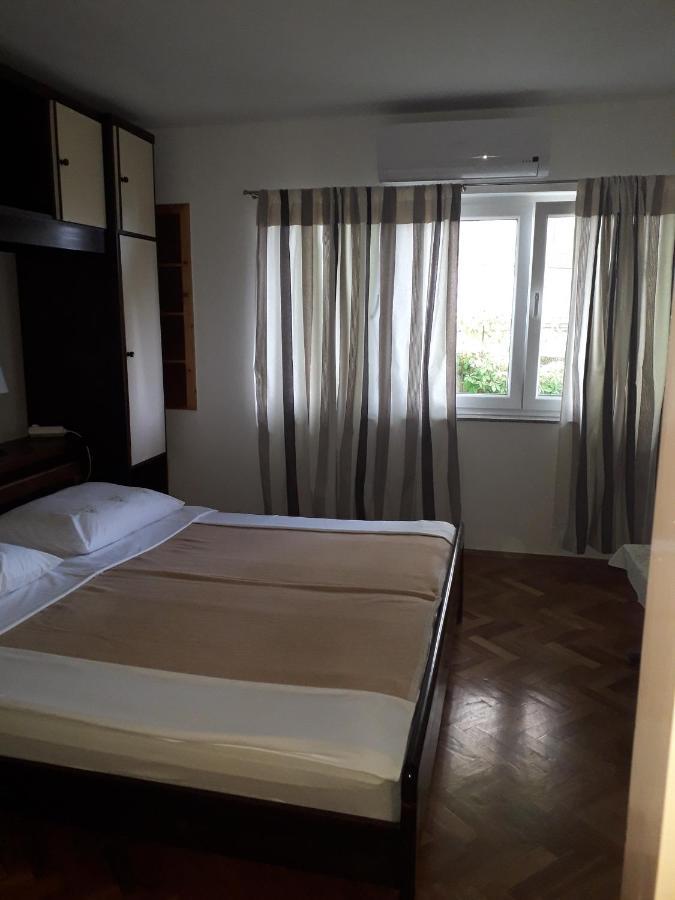 Apartmani Ana Novi V. - Studio Нови-Винодолски Экстерьер фото