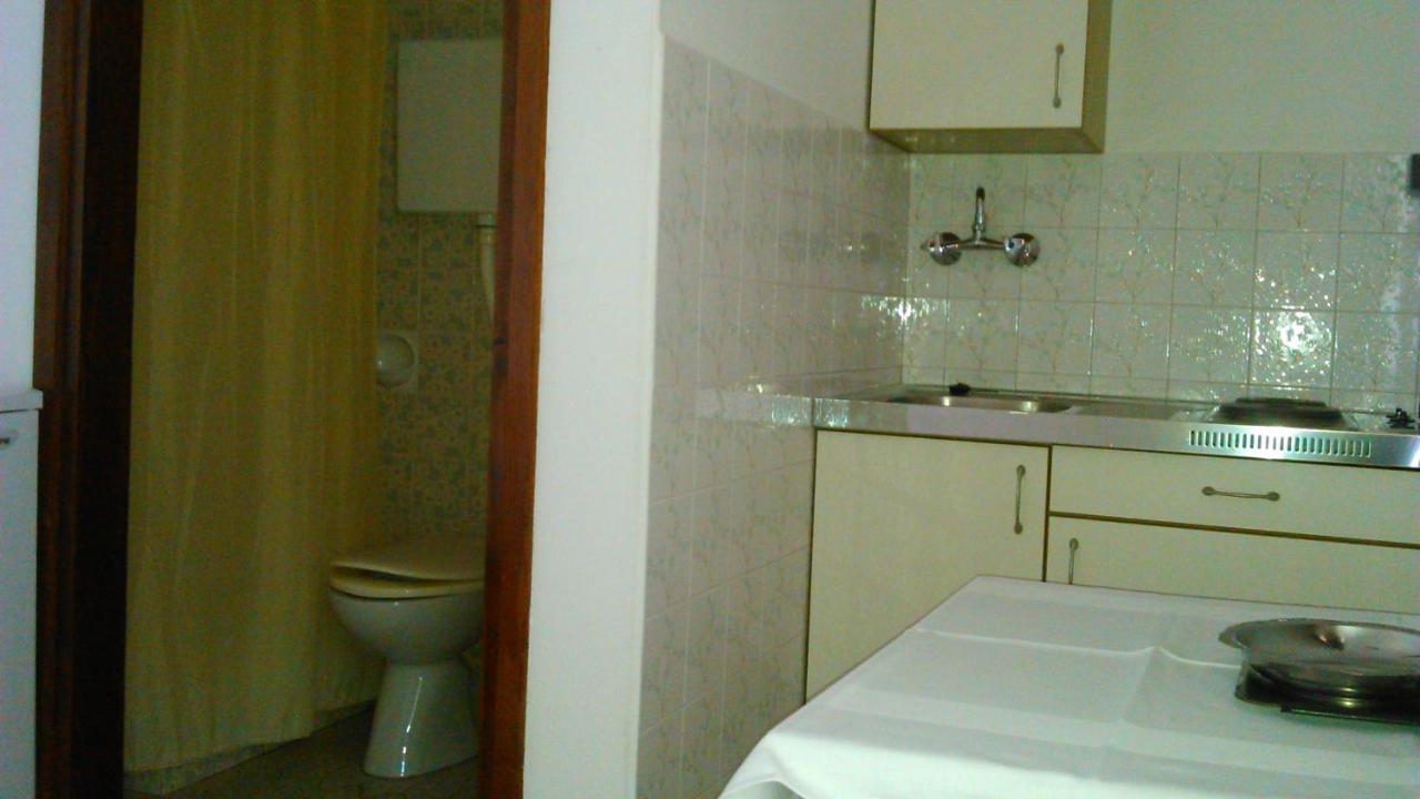 Apartmani Ana Novi V. - Studio Нови-Винодолски Экстерьер фото