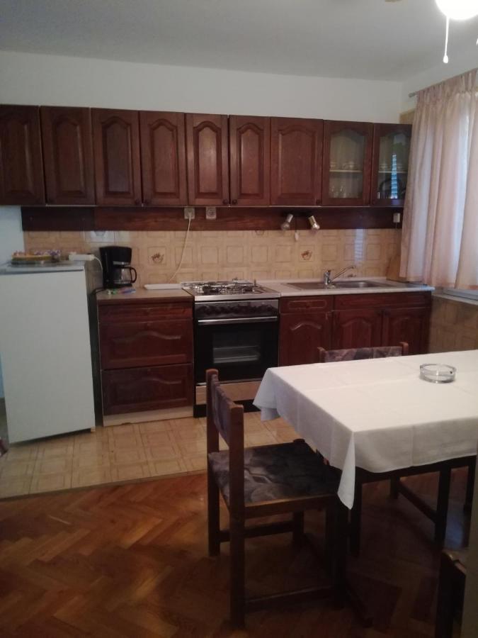 Apartmani Ana Novi V. - Studio Нови-Винодолски Экстерьер фото